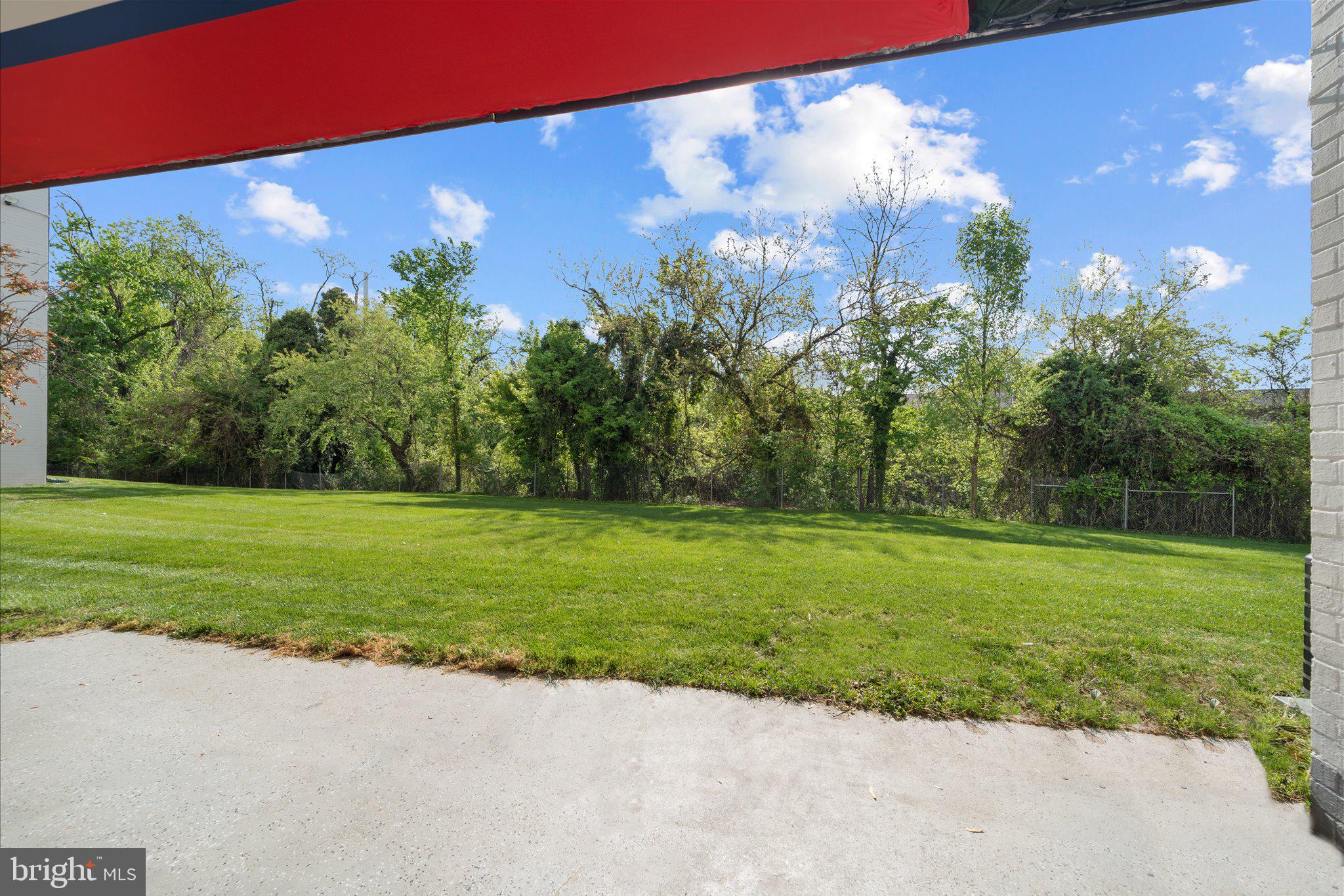 HUNTCREST - Residential