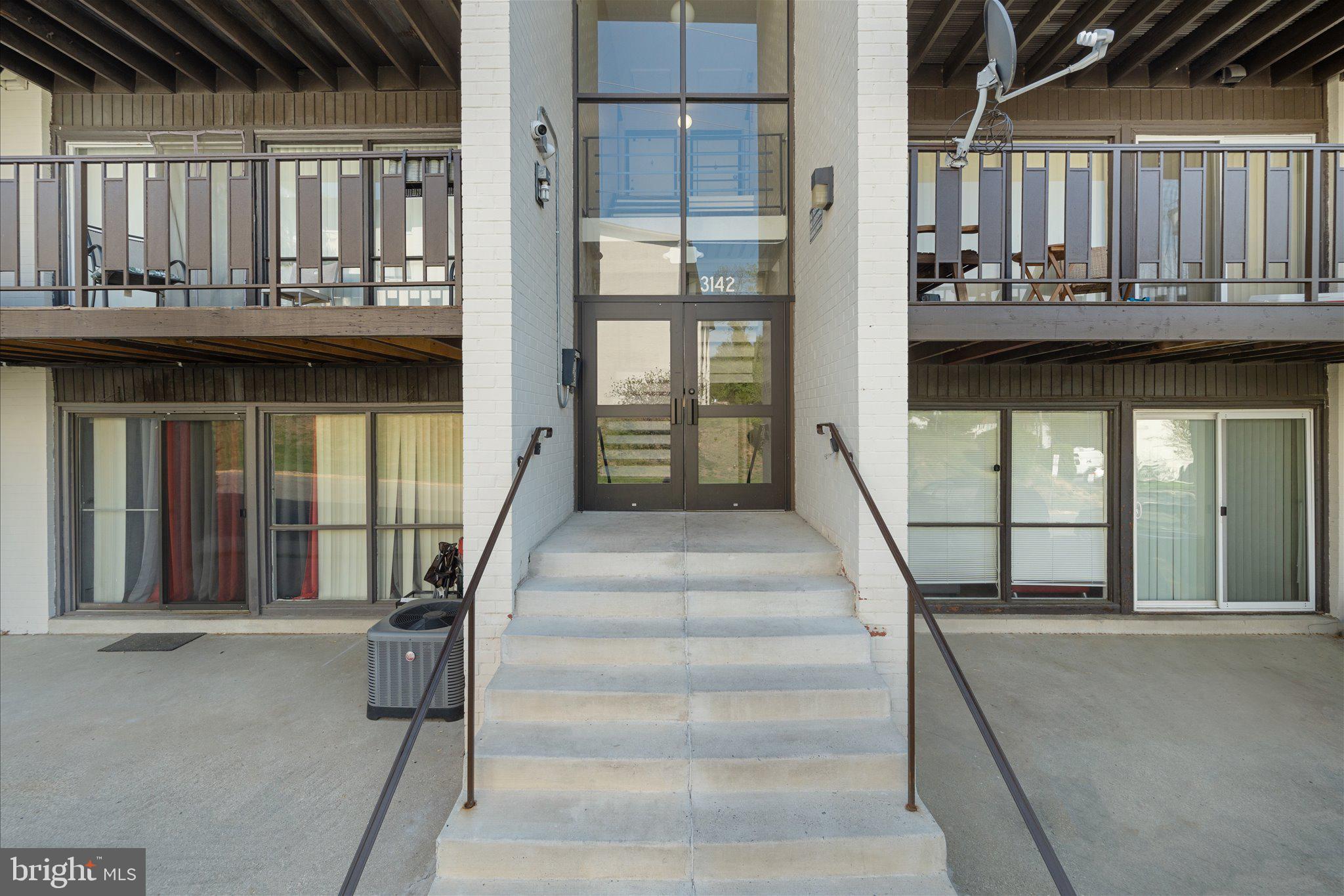 HUNTCREST - Residential