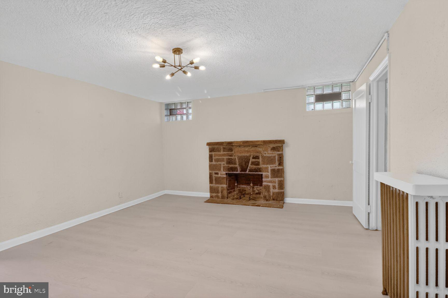 WALTHERSON - Residential