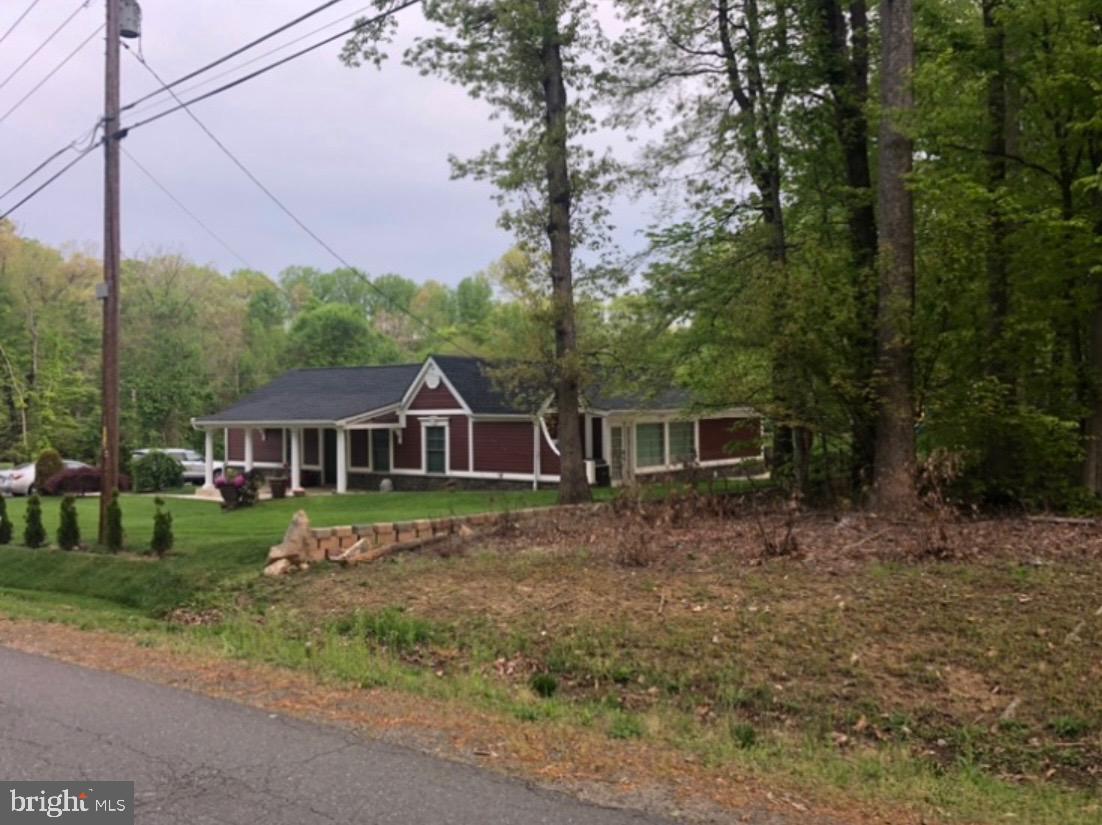 8240 SINCLAIR MILL ROAD