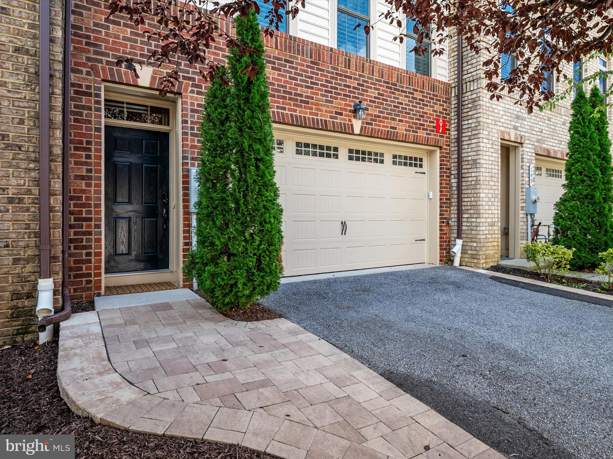 147 MERRIMACK WAY