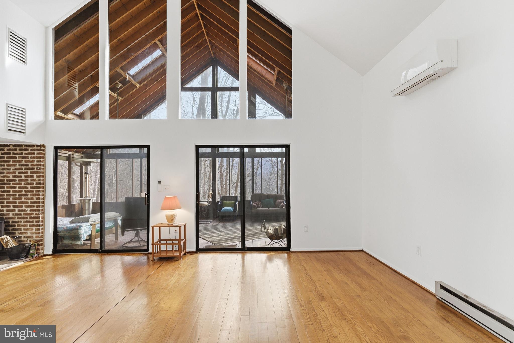 CACAPON RIVER MEADOWS - Residential