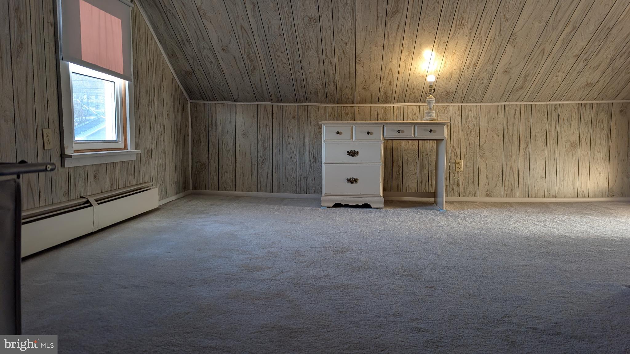 WILLIAMSTOWN - Residential