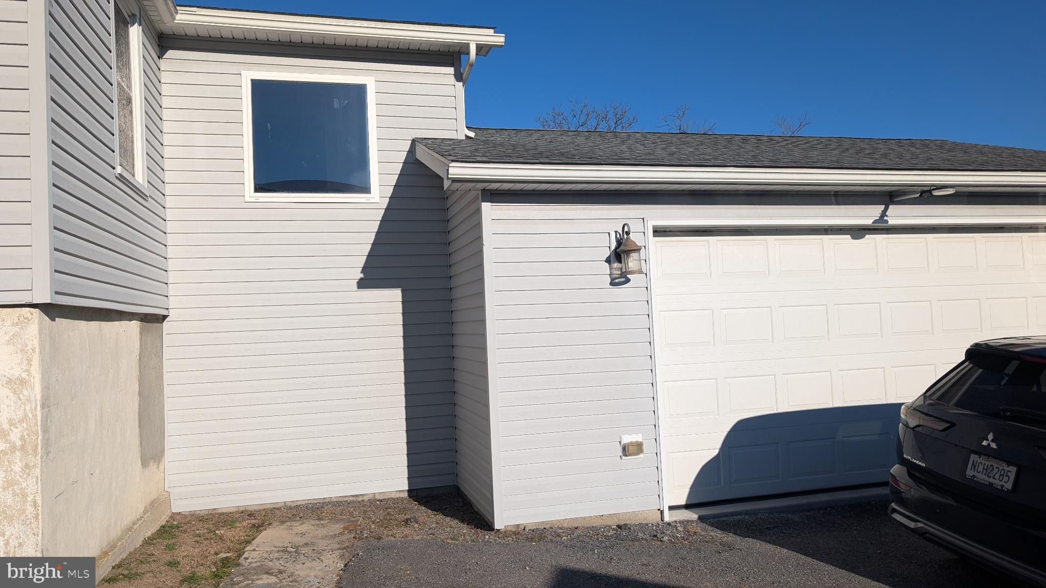 WILLIAMSTOWN - Residential