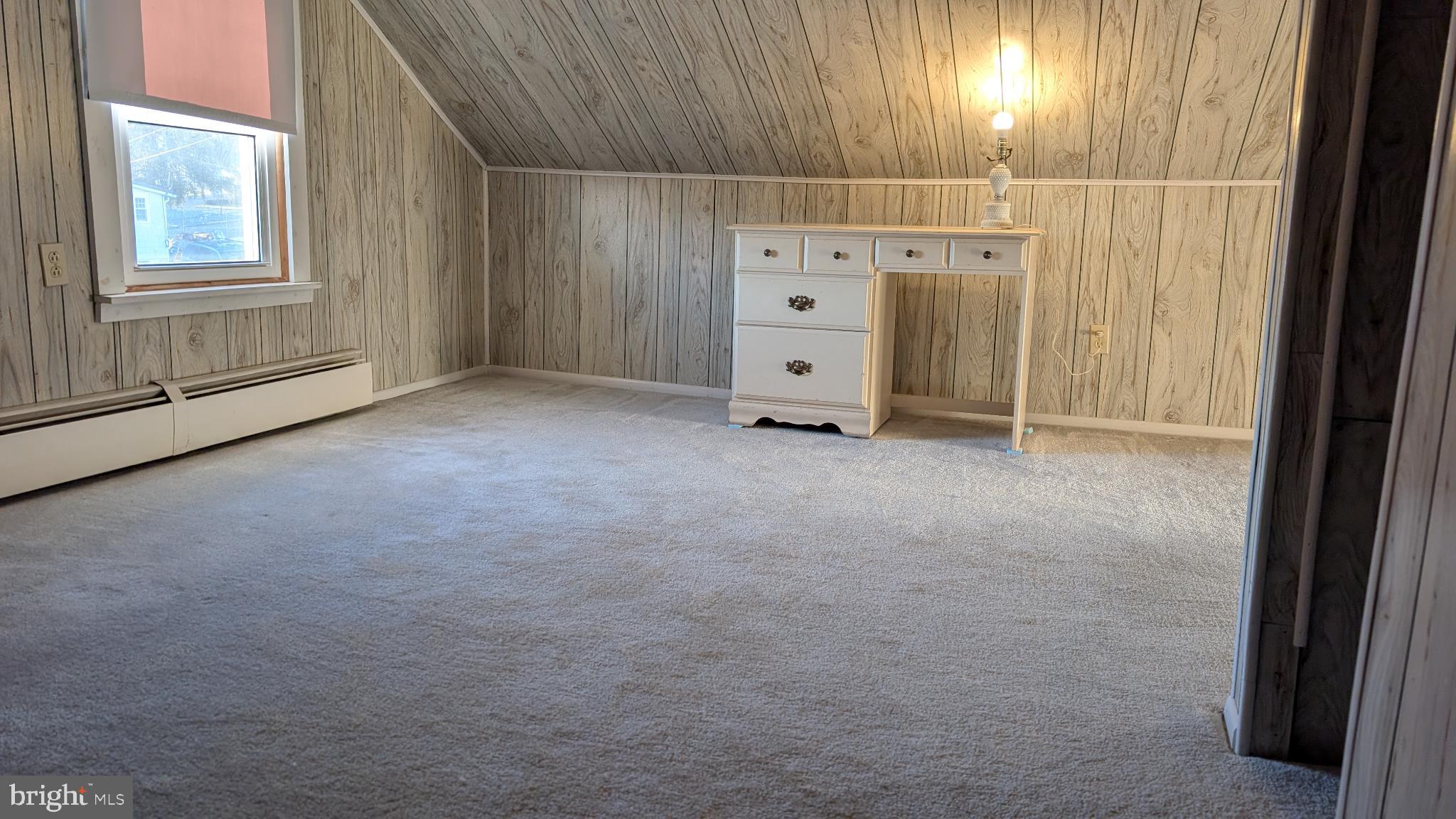 WILLIAMSTOWN - Residential