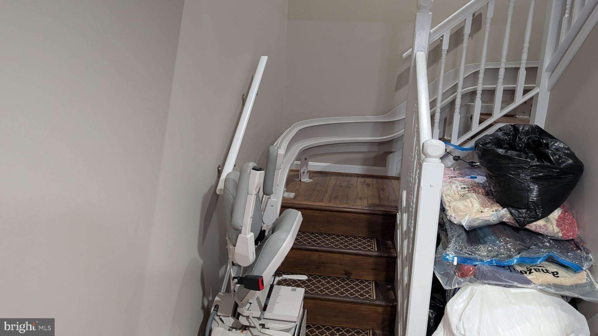 WILLIAMSTOWN - Residential