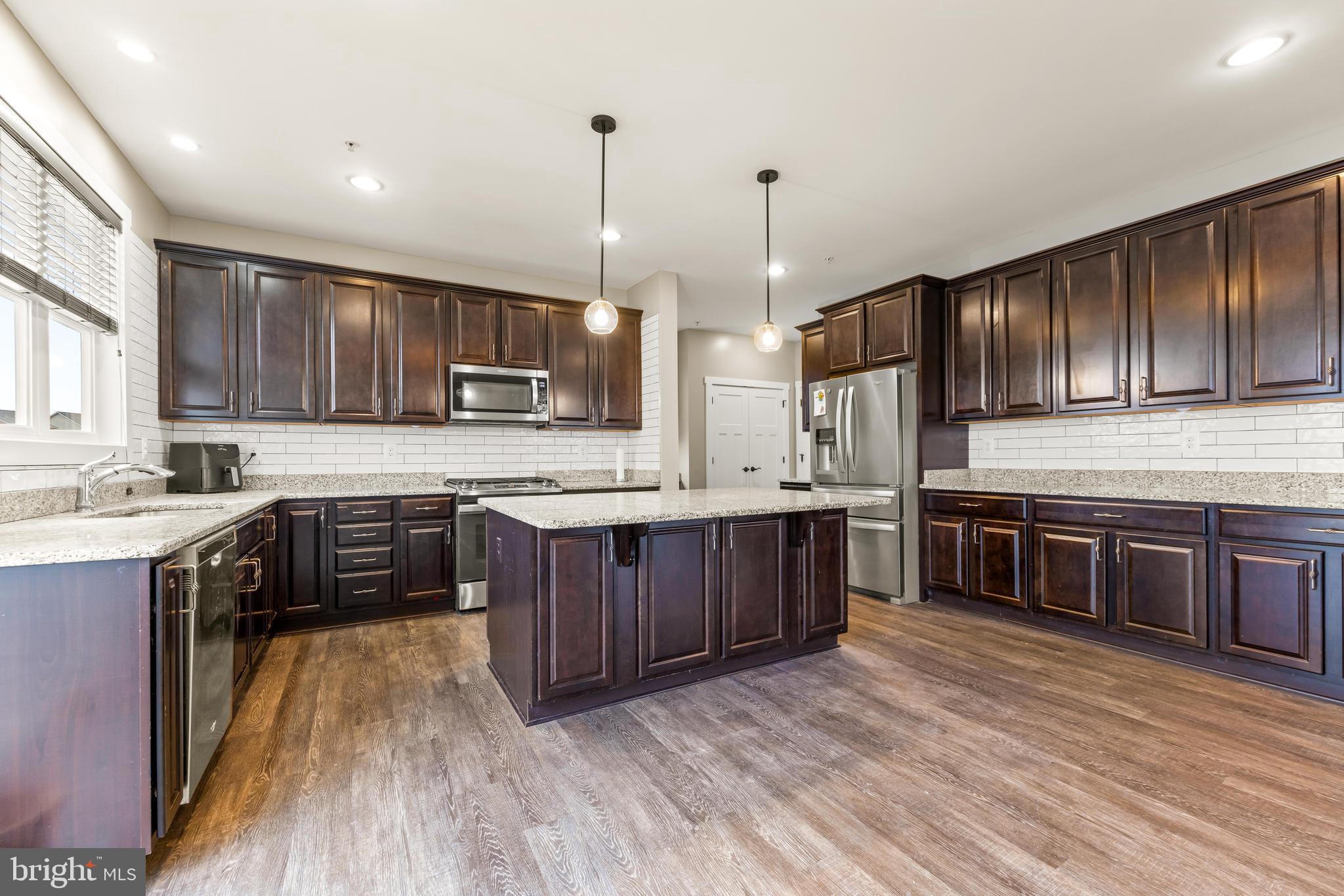 HARVEST RIDGE - Residential