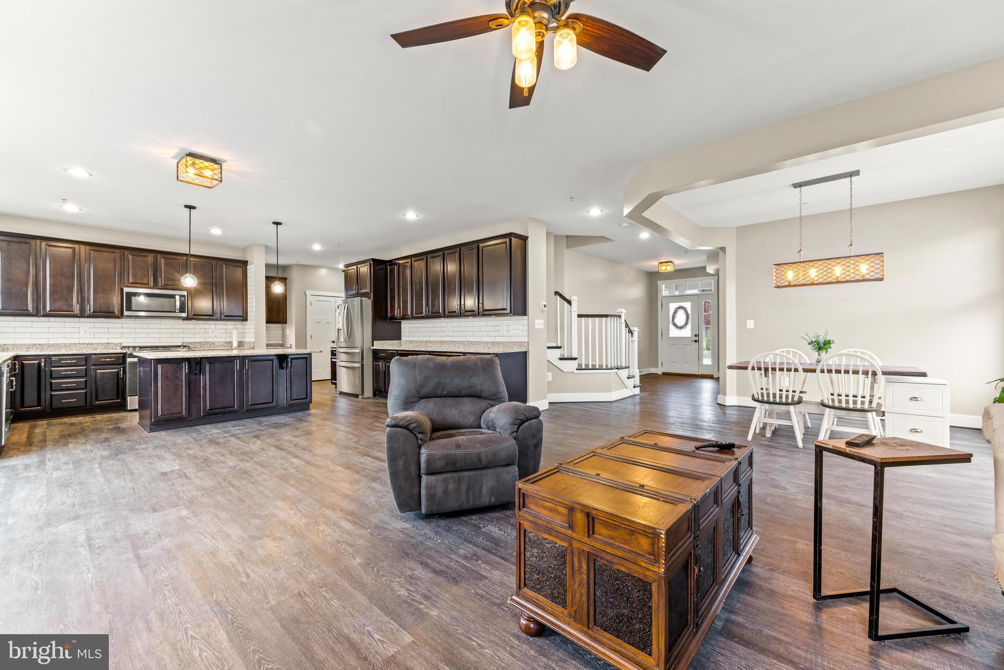 HARVEST RIDGE - Residential