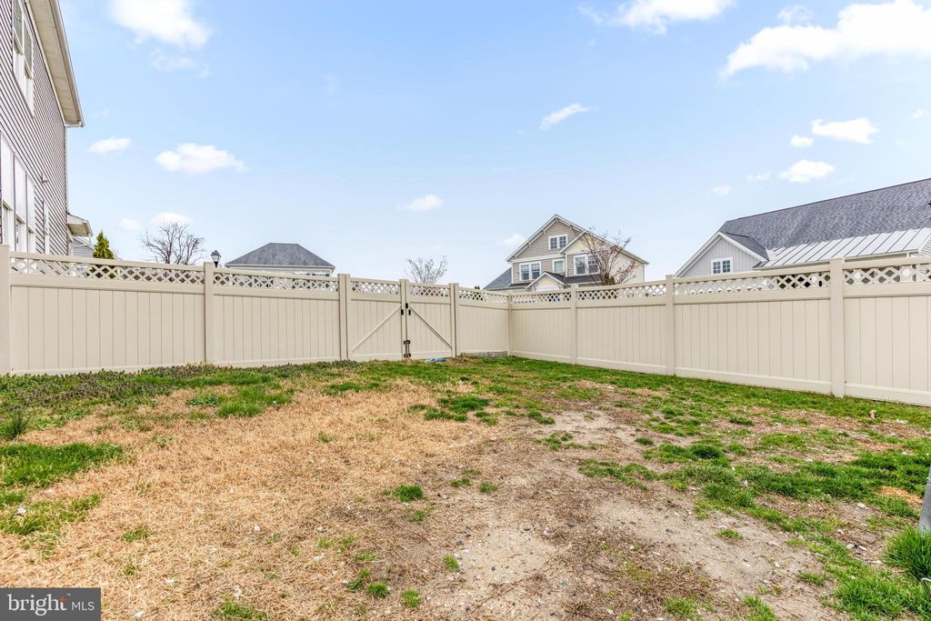listing image 44