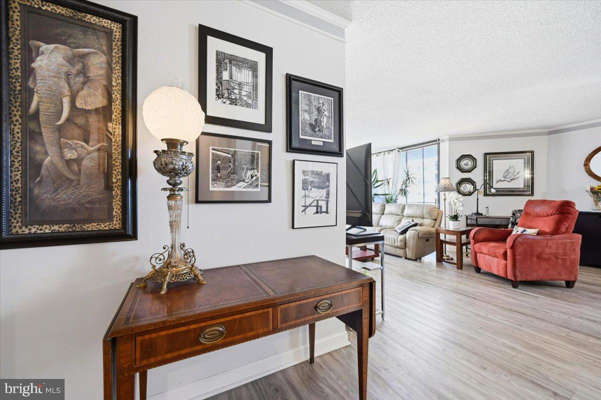 PLYMOUTH HILL - Residential