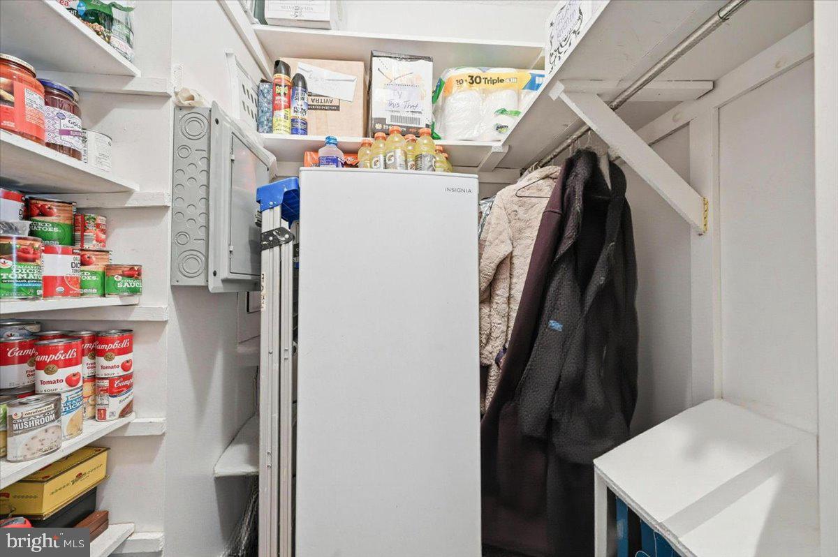 PLYMOUTH HILL - Residential