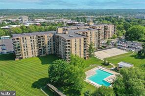 PLYMOUTH HILL - Residential