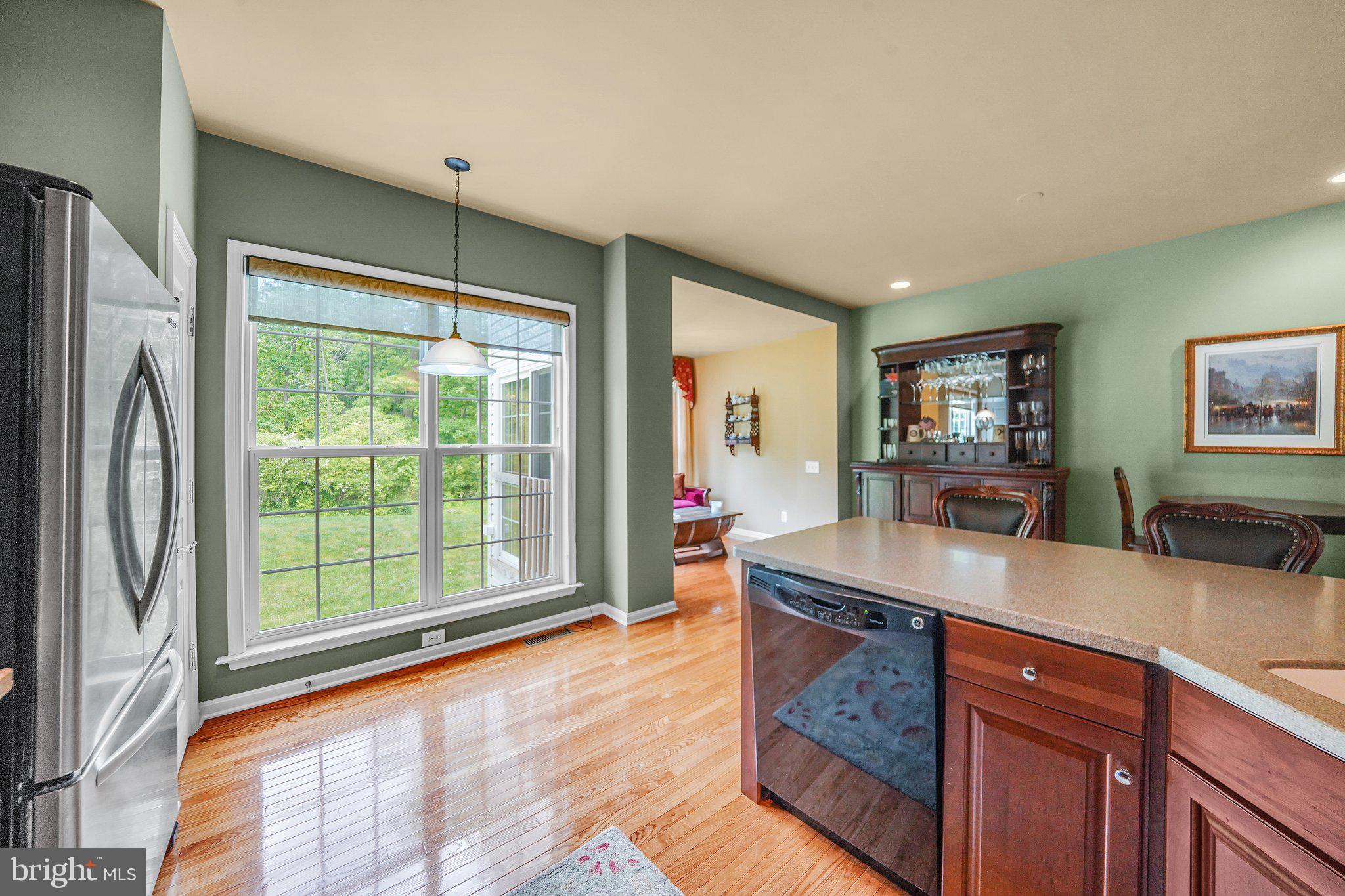 LONGFORD CROSSING - Residential