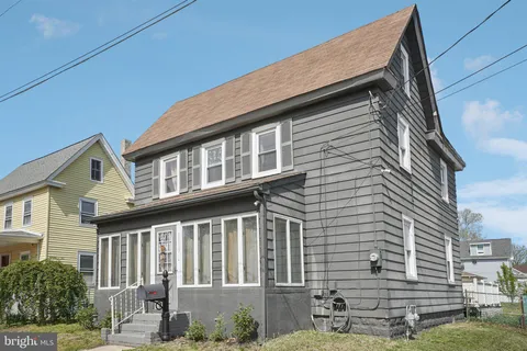 MLS: NJGL2071862
