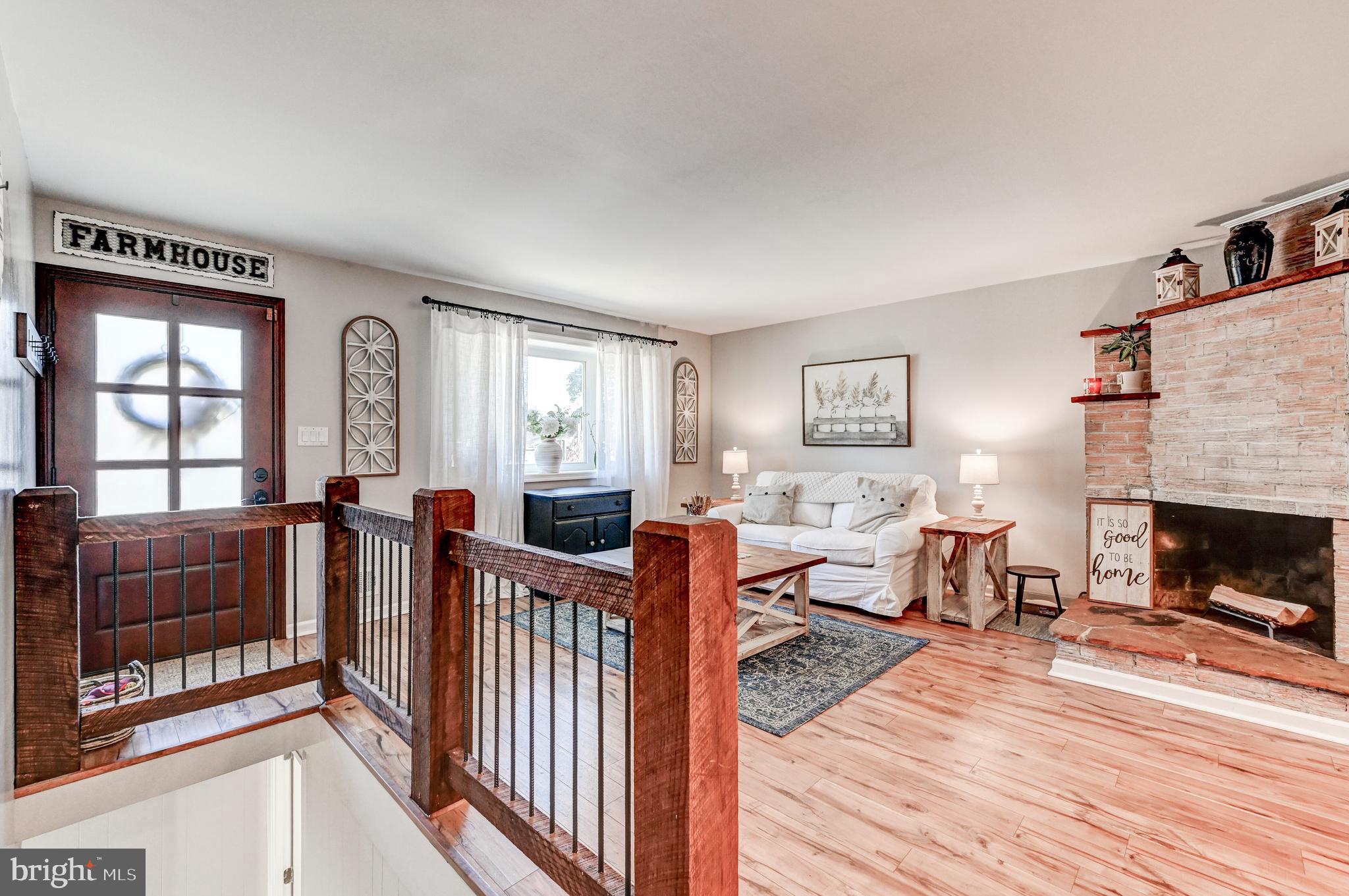 1299 MONTCLAIR DRIVE