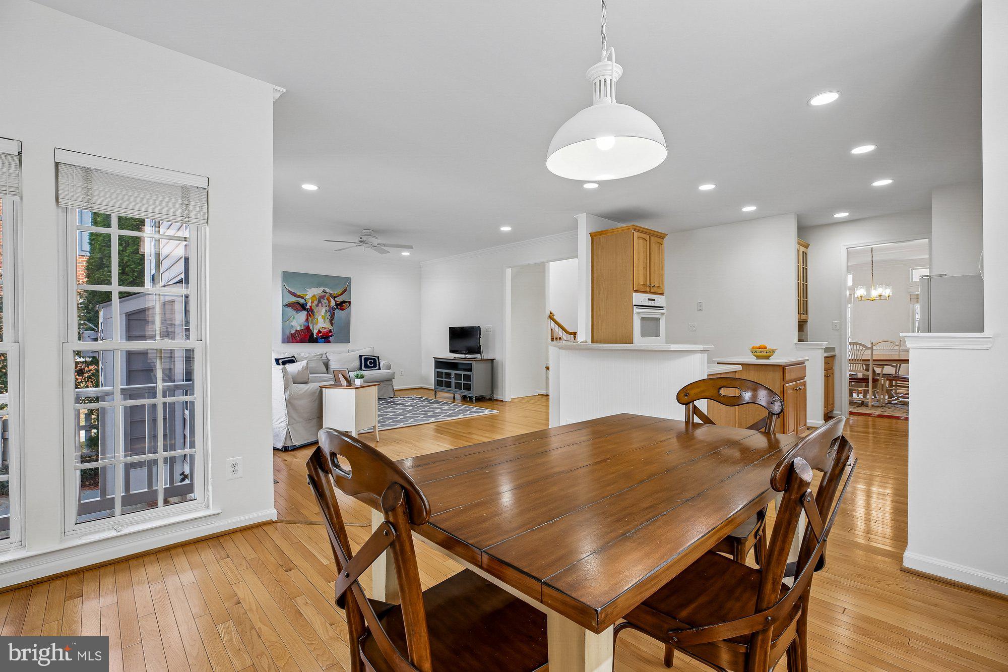 LAKELANDS - Residential