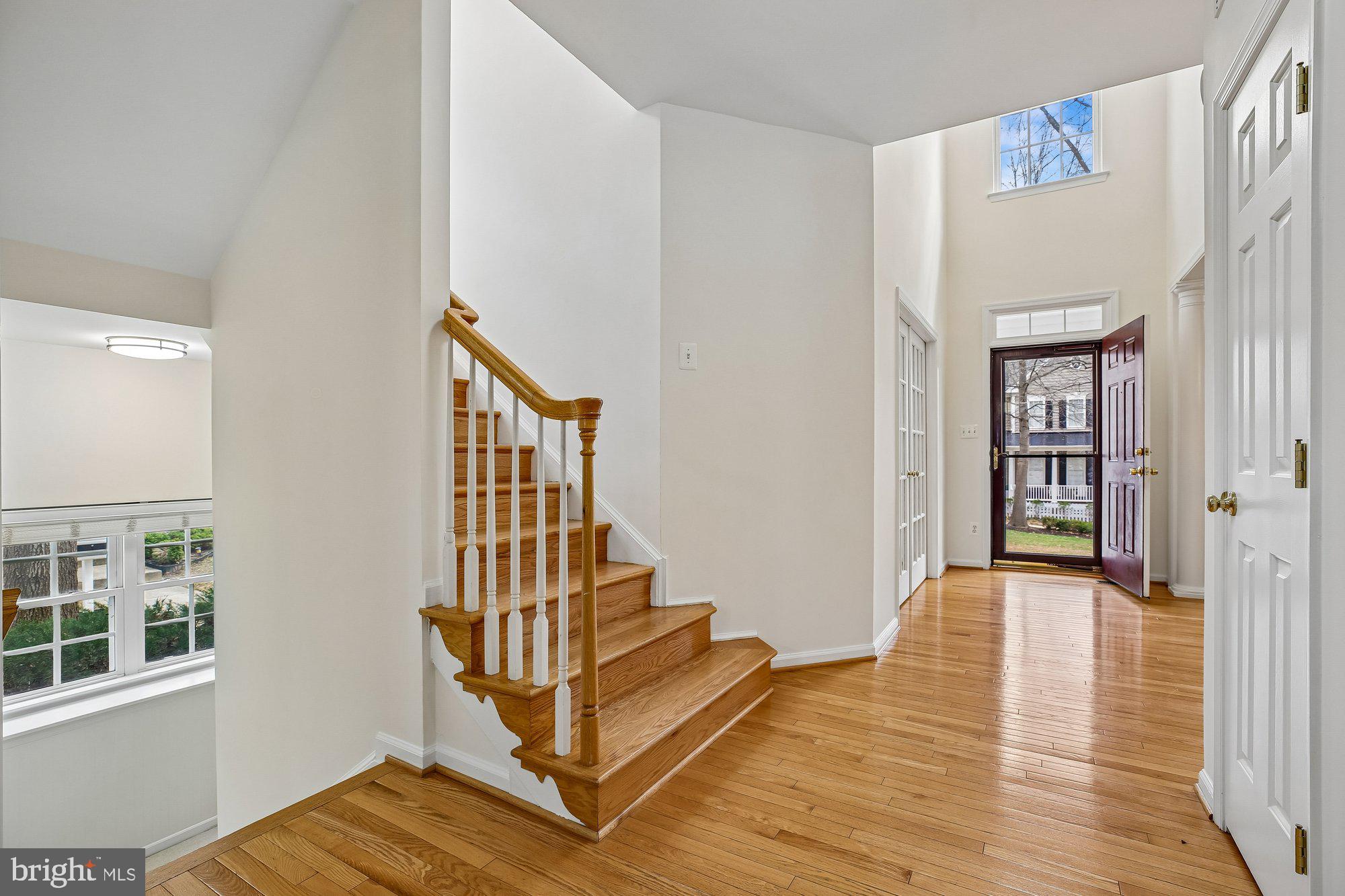 LAKELANDS - Residential