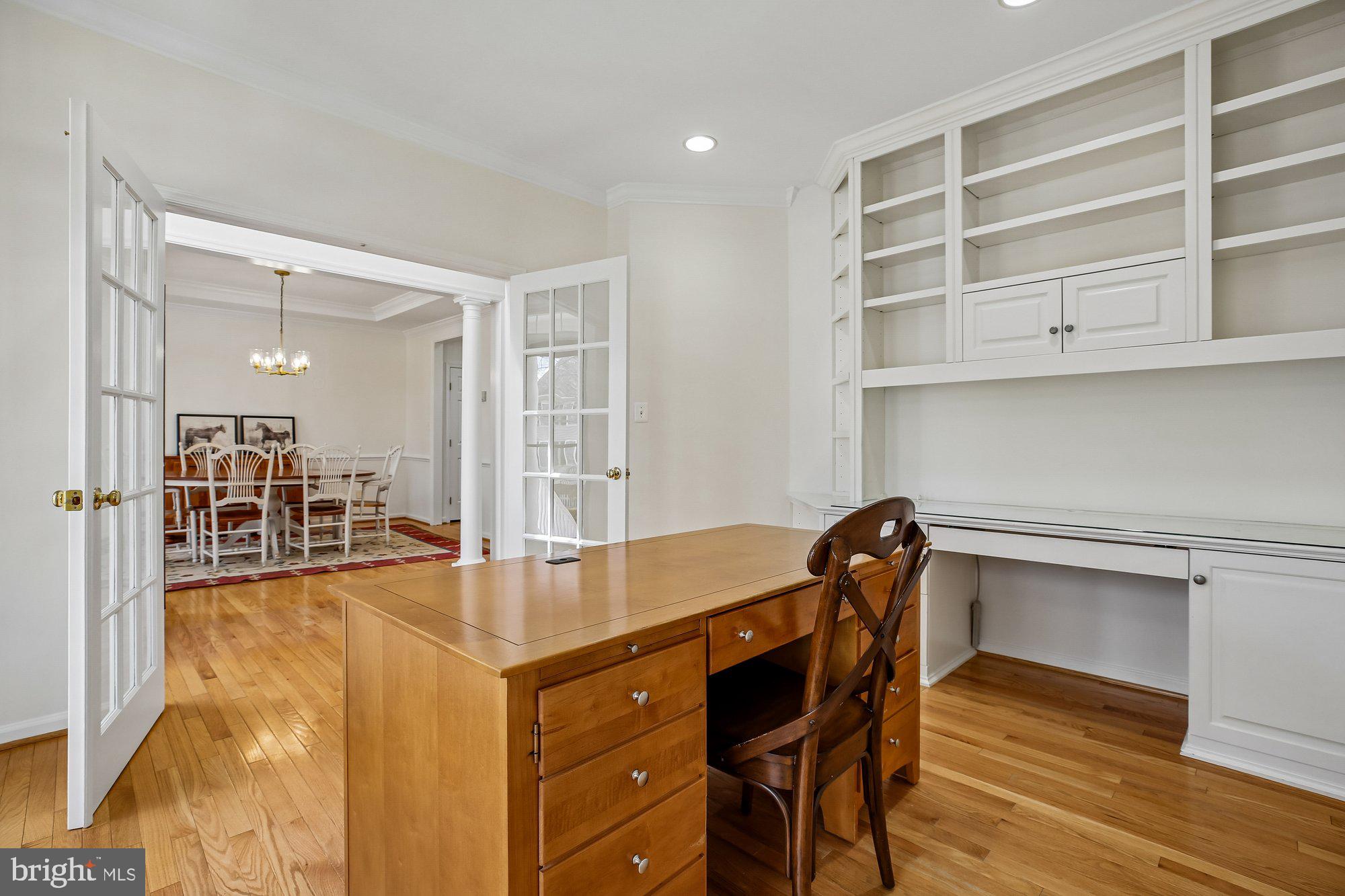 LAKELANDS - Residential