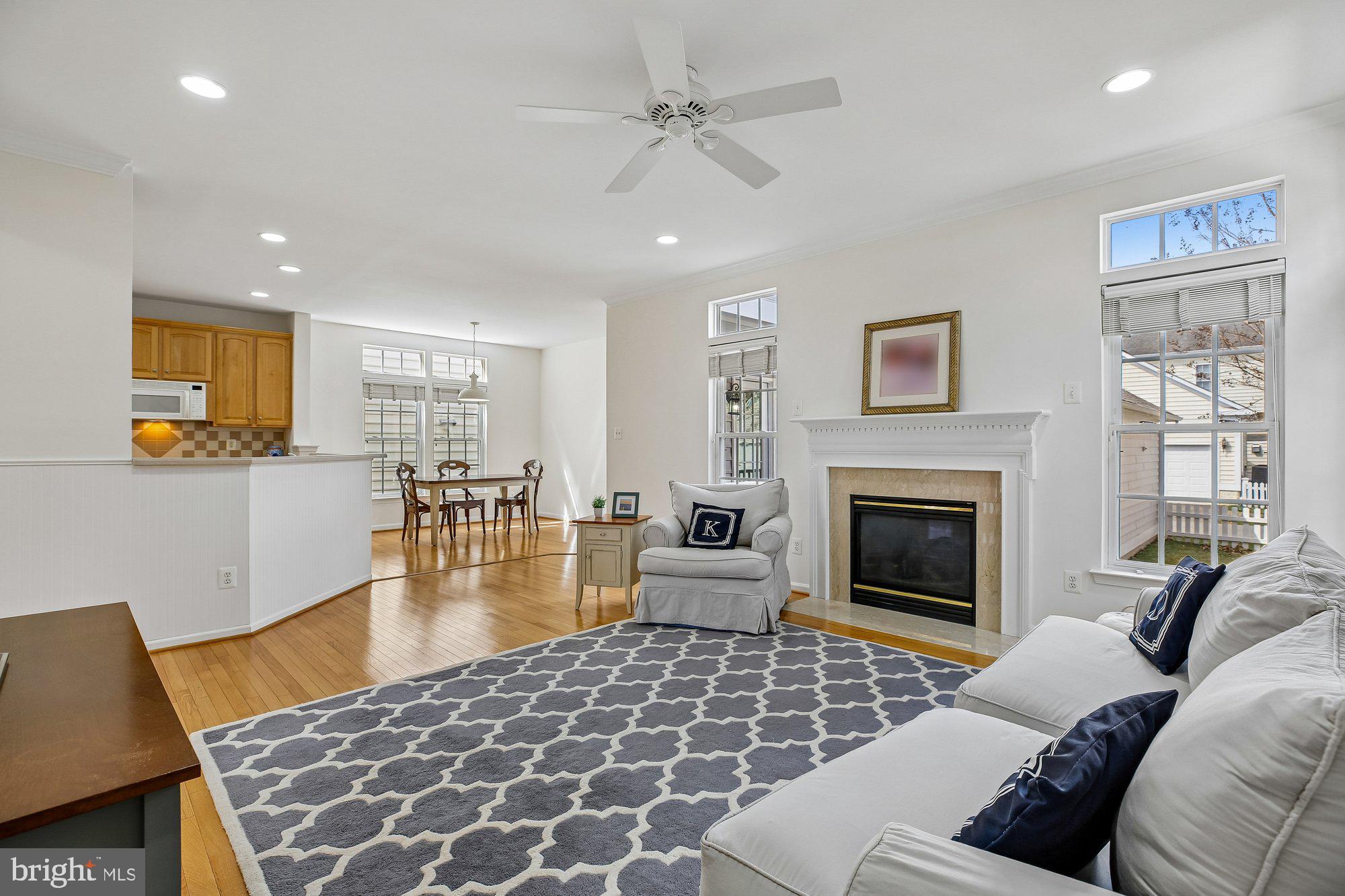 LAKELANDS - Residential