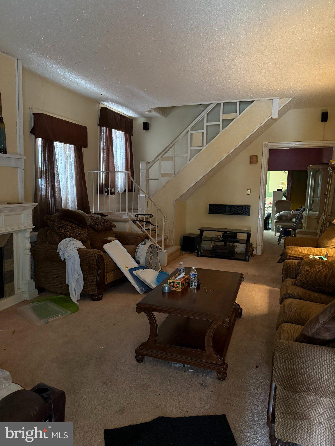 415 CLIFTON AVENUE