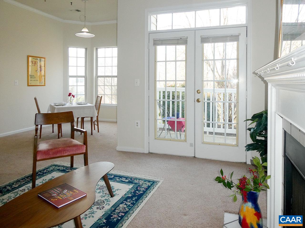 CARRIAGE HILL - Residential