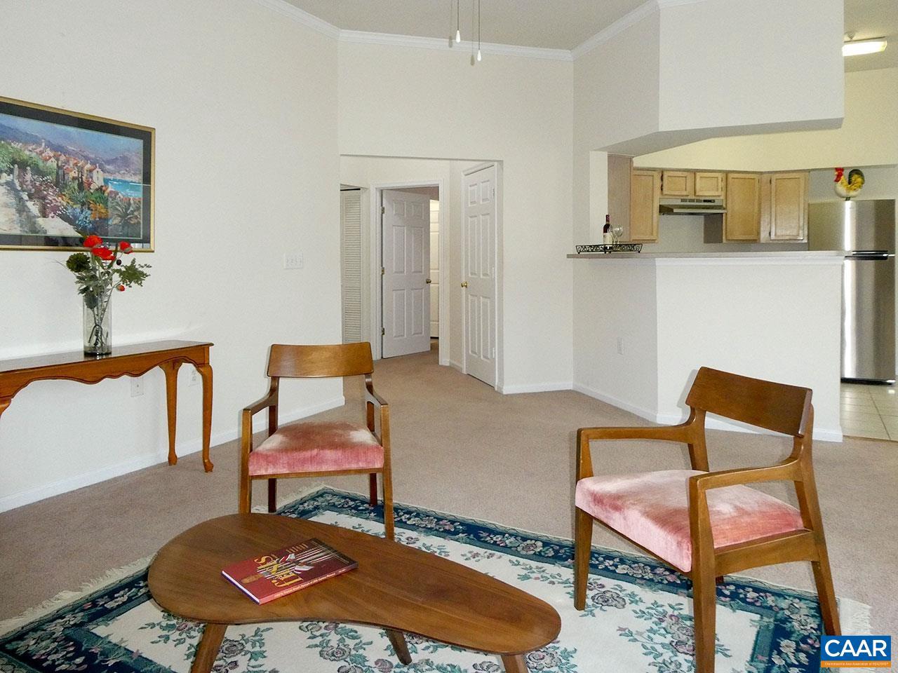 CARRIAGE HILL - Residential