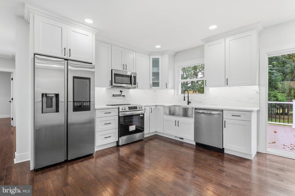 7163 RILEY RD, WARRENTON, VA 20187 - Image 2d16f8a593e667837ff80eca9e114d0d/3574345433