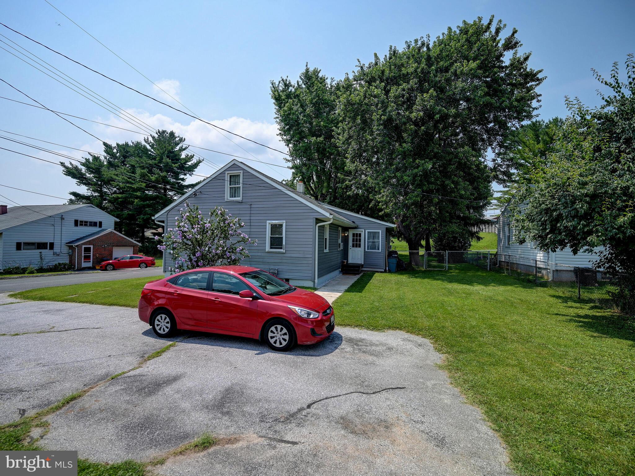 BUCKINGHAM VIEW - Residential