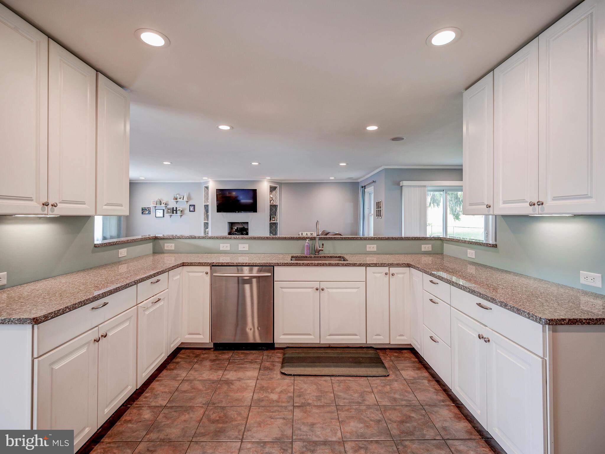 BUCKINGHAM VIEW - Residential