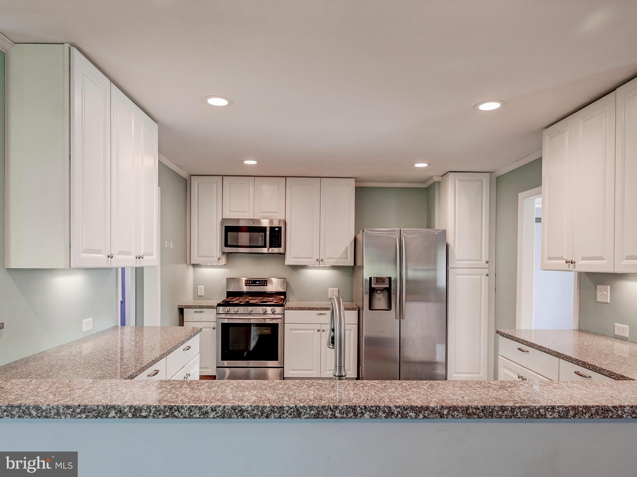 BUCKINGHAM VIEW - Residential