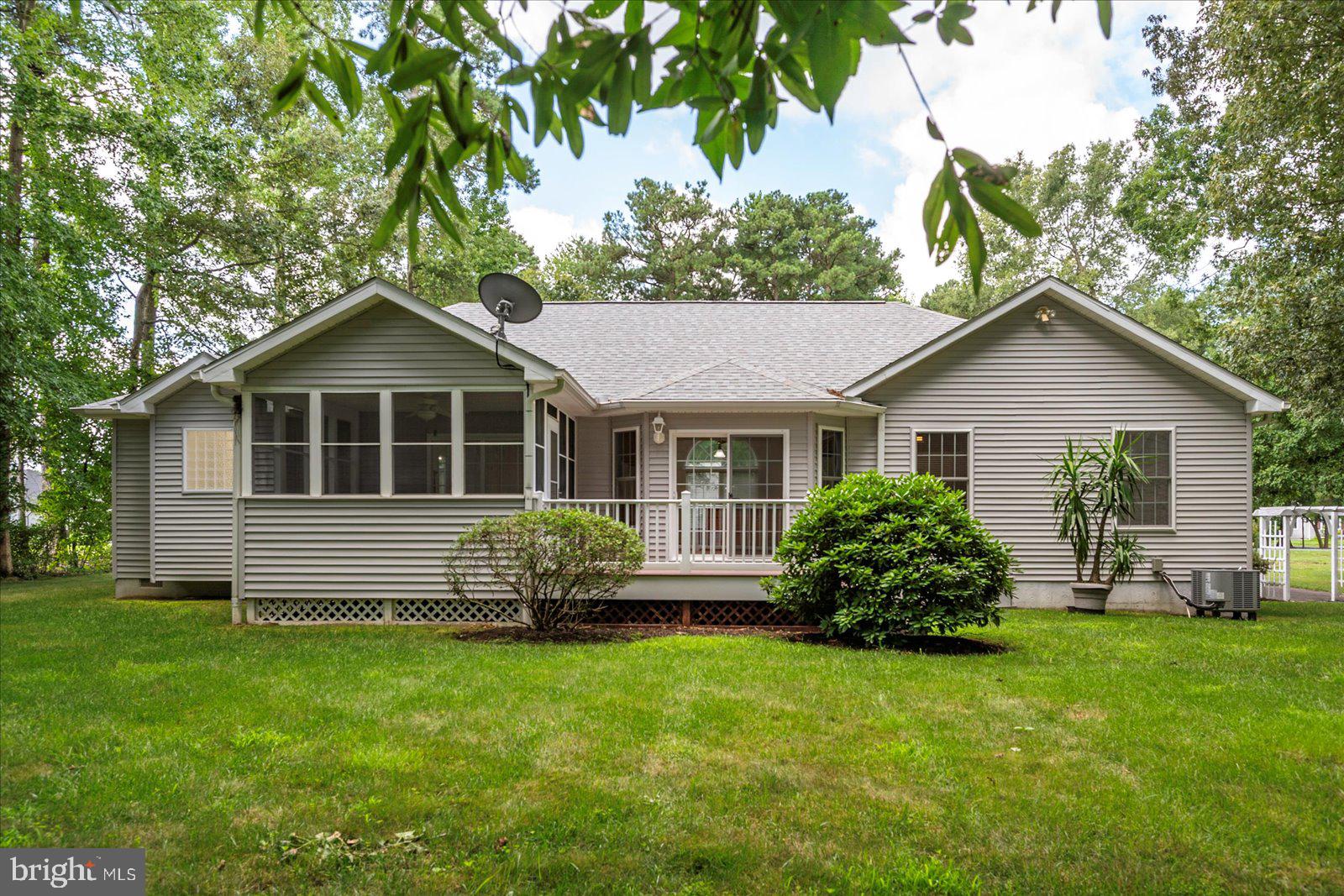 22256 HOLLY VIEW COURT