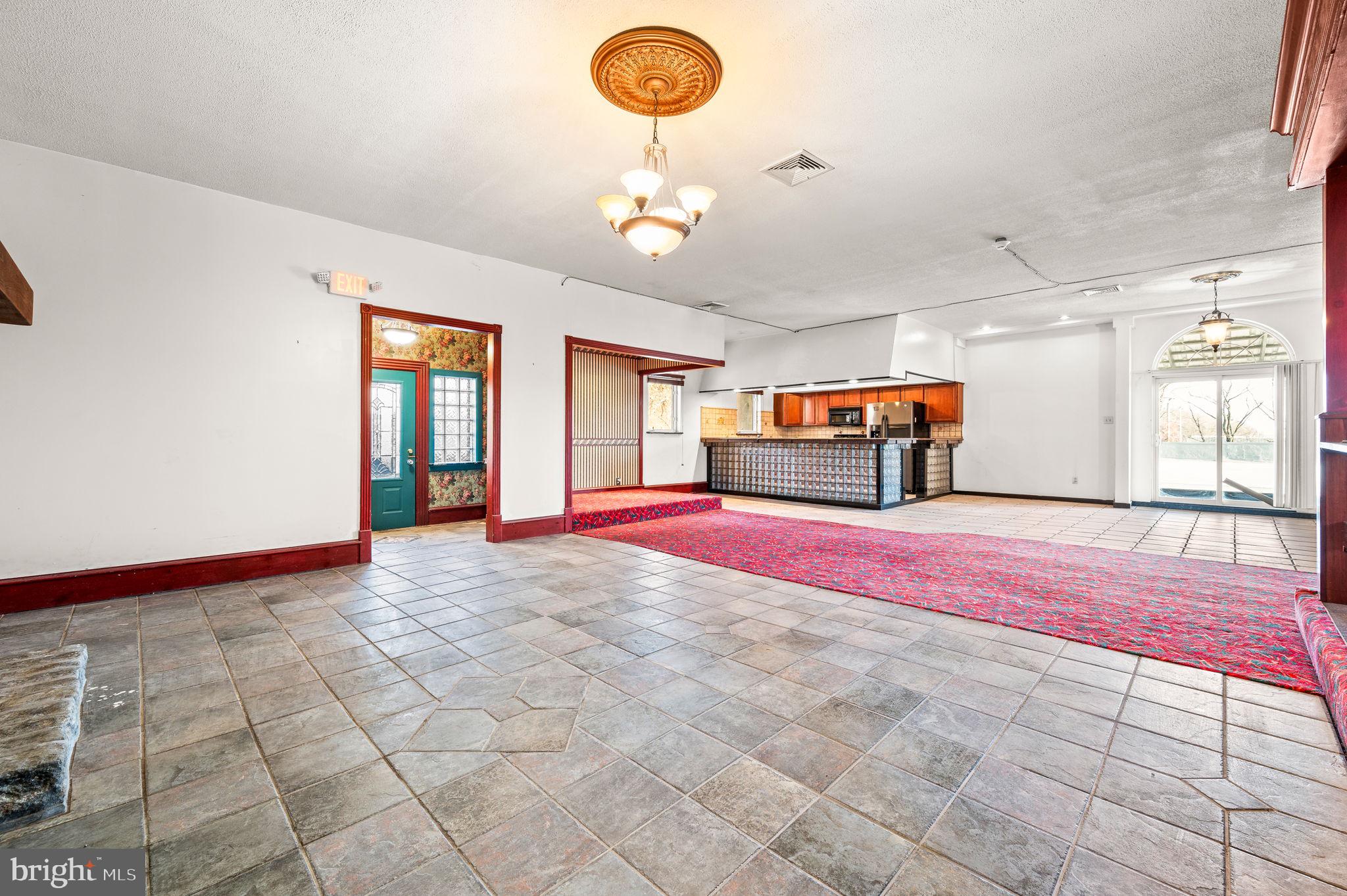 5091 UMBRIA STREET D