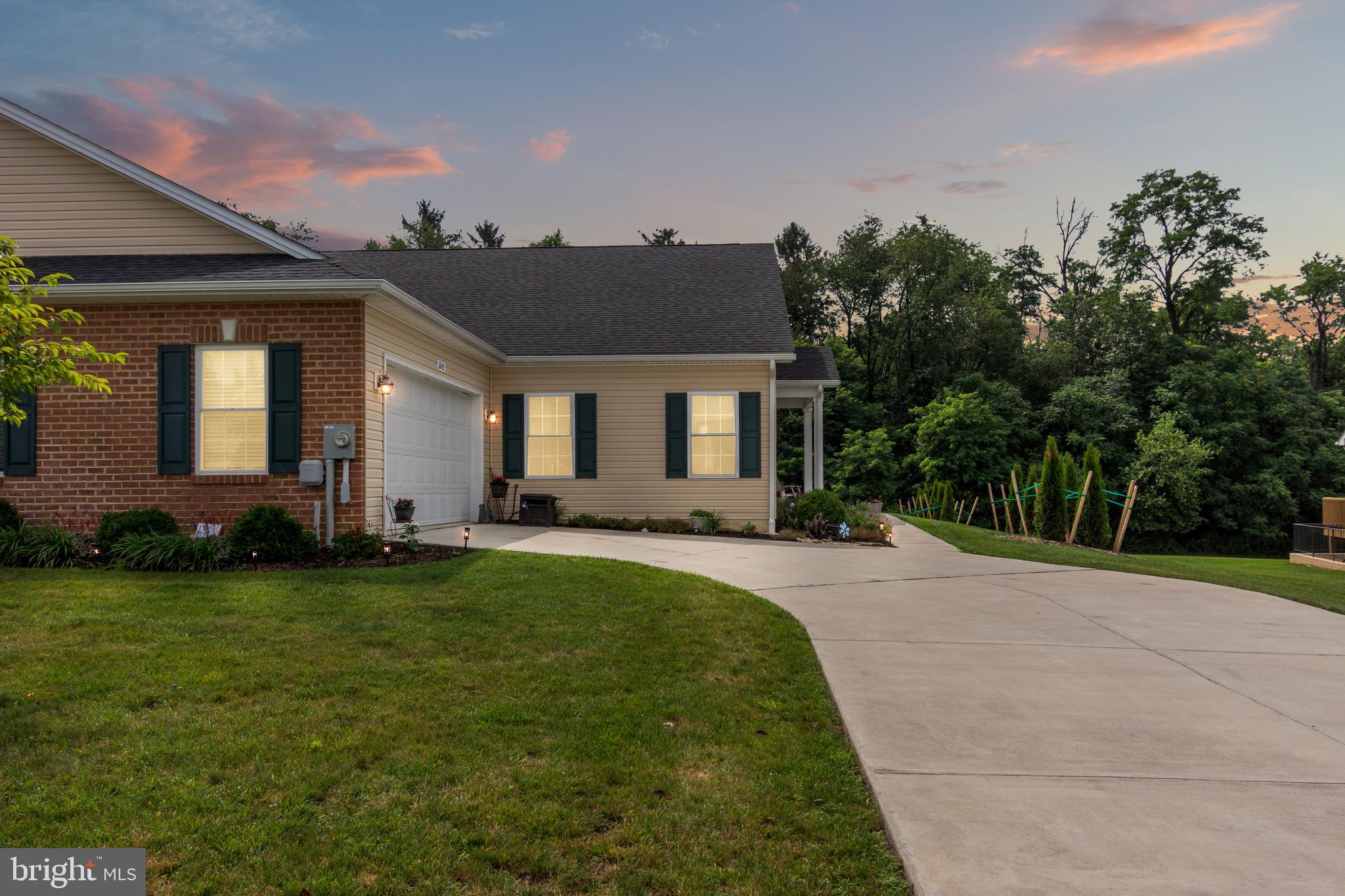 CHAMBERSBURG - Residential