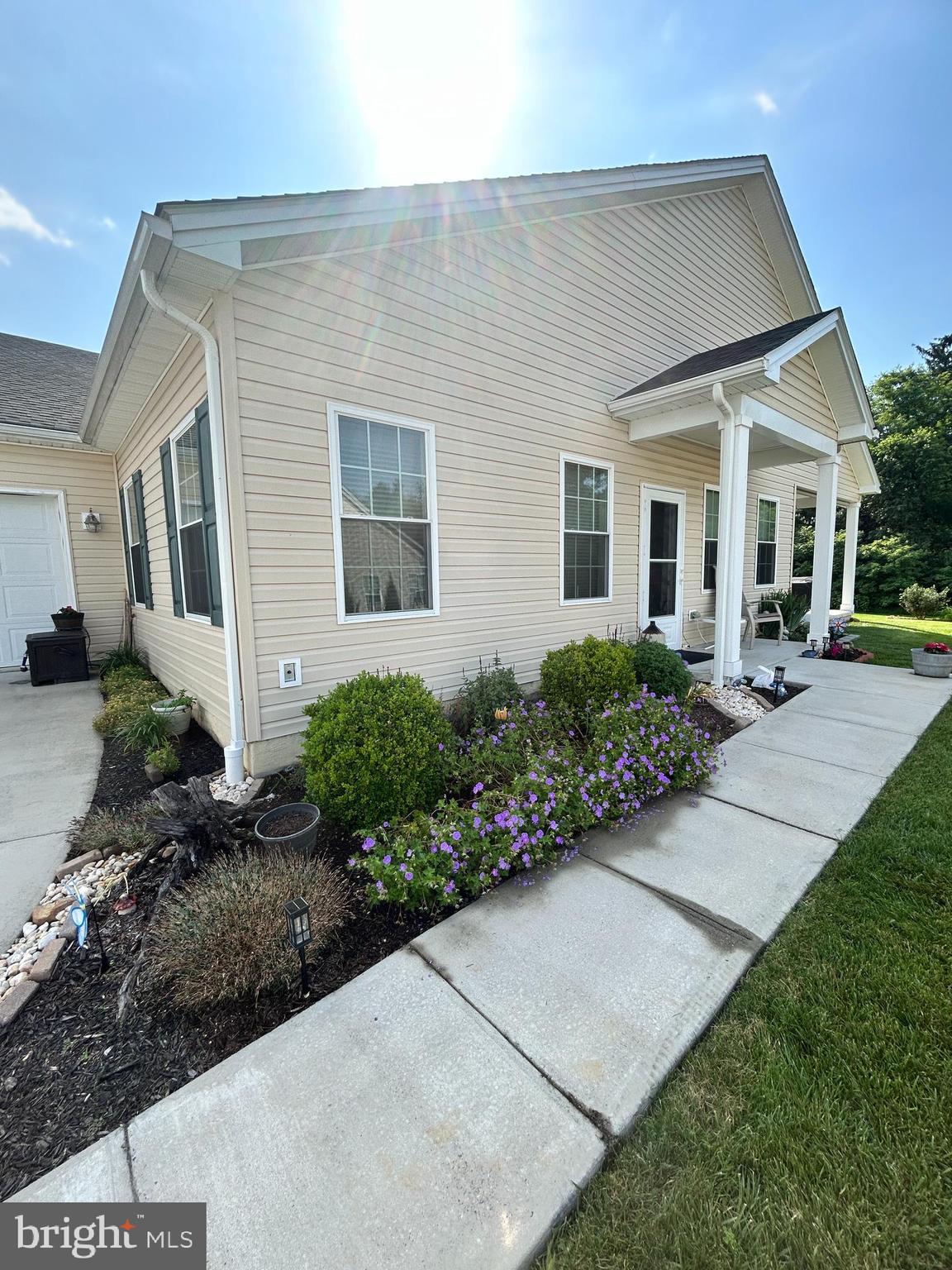 3243 PORTRAIT WAY