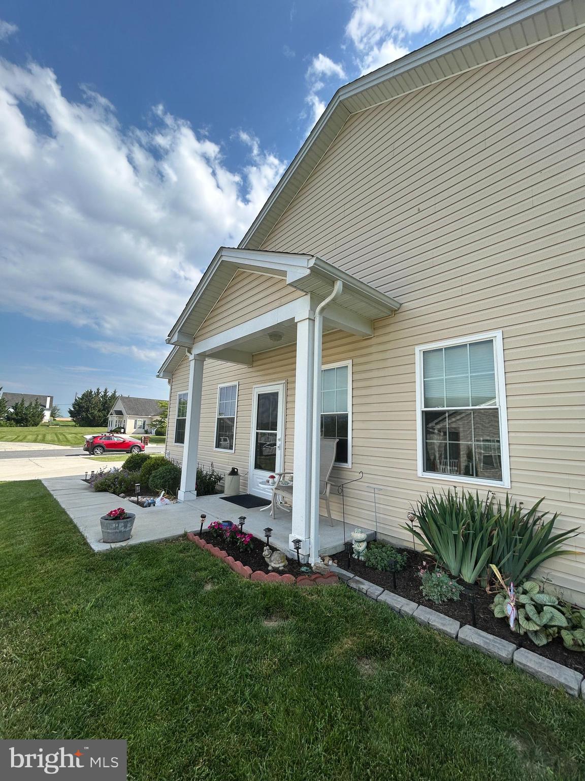 3243 PORTRAIT WAY