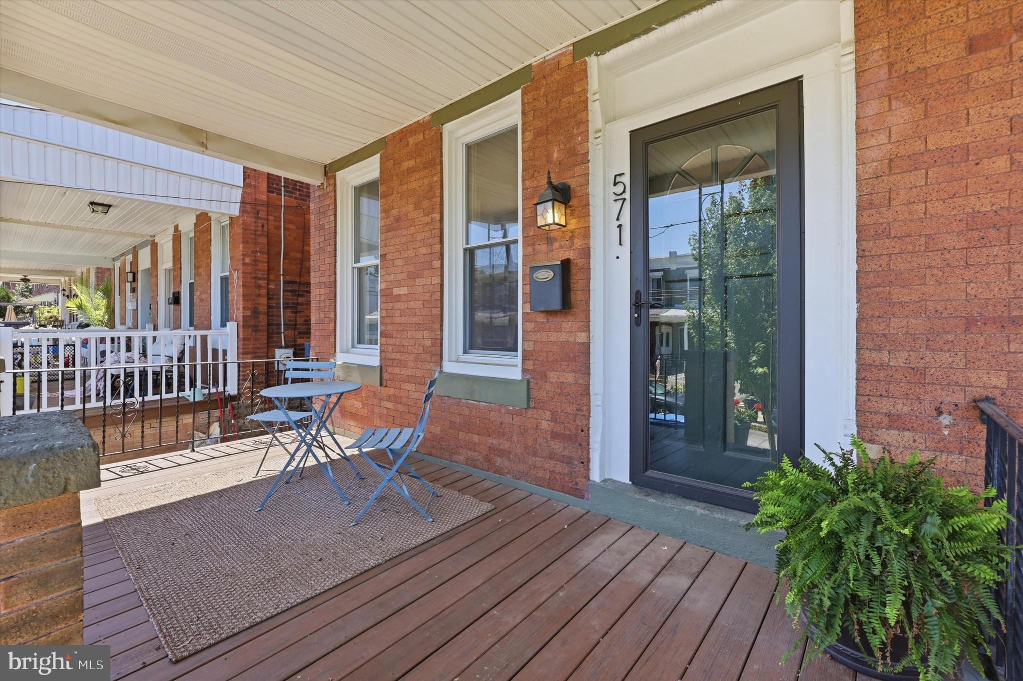 571 MARTIN STREET