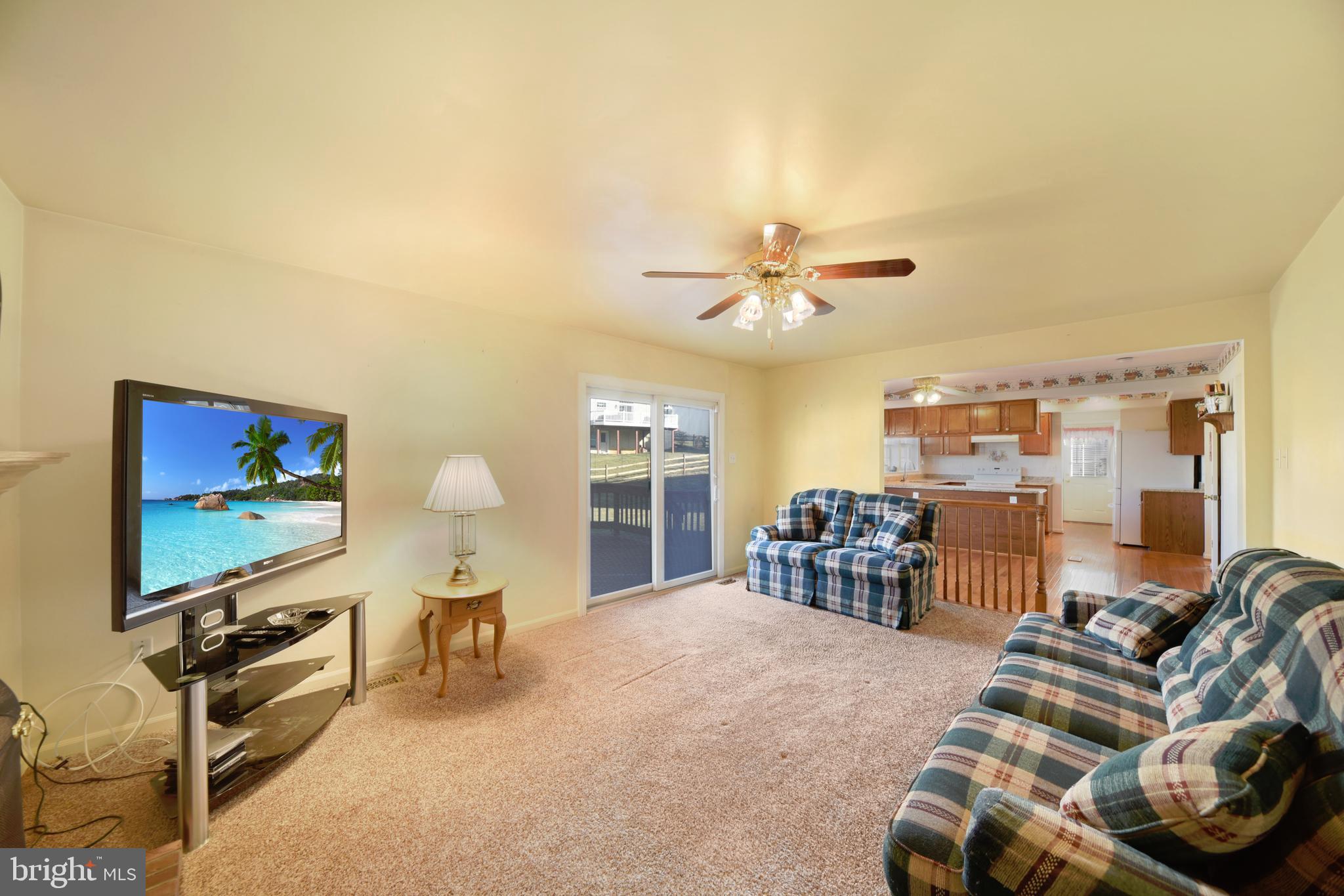 COUNTRY WALK - Residential