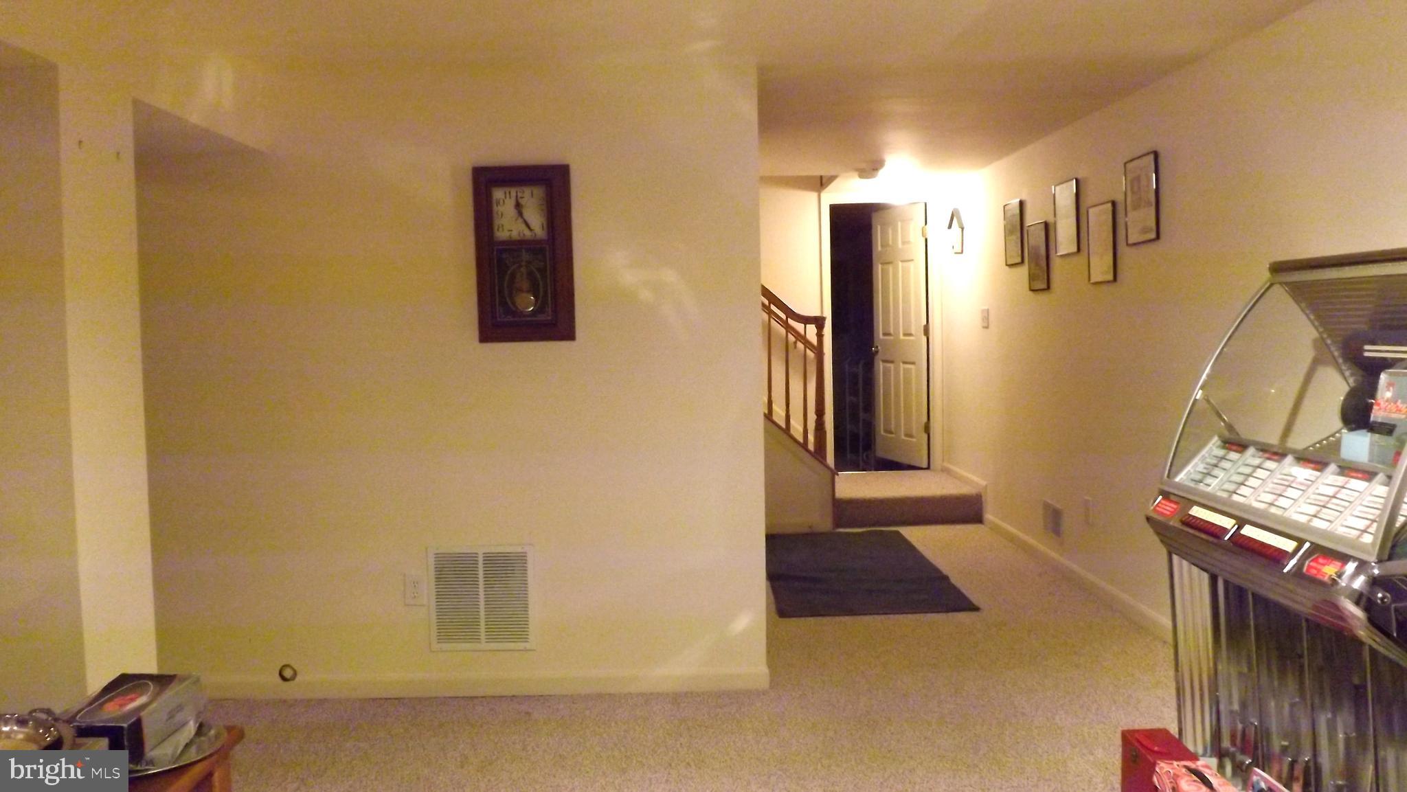 COUNTRY WALK - Residential