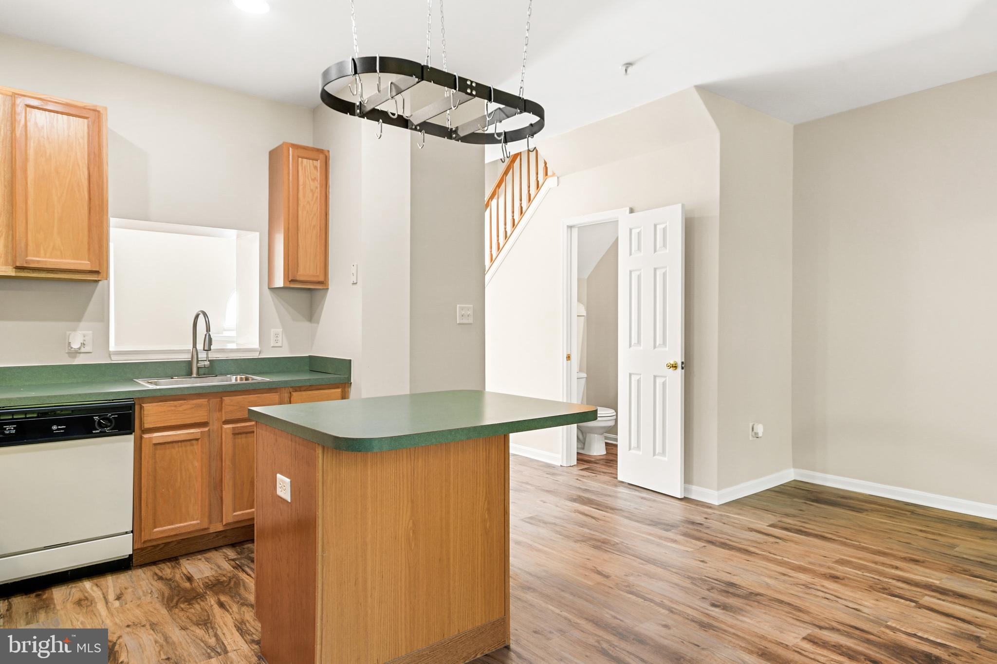 MAIN FARM - Residential