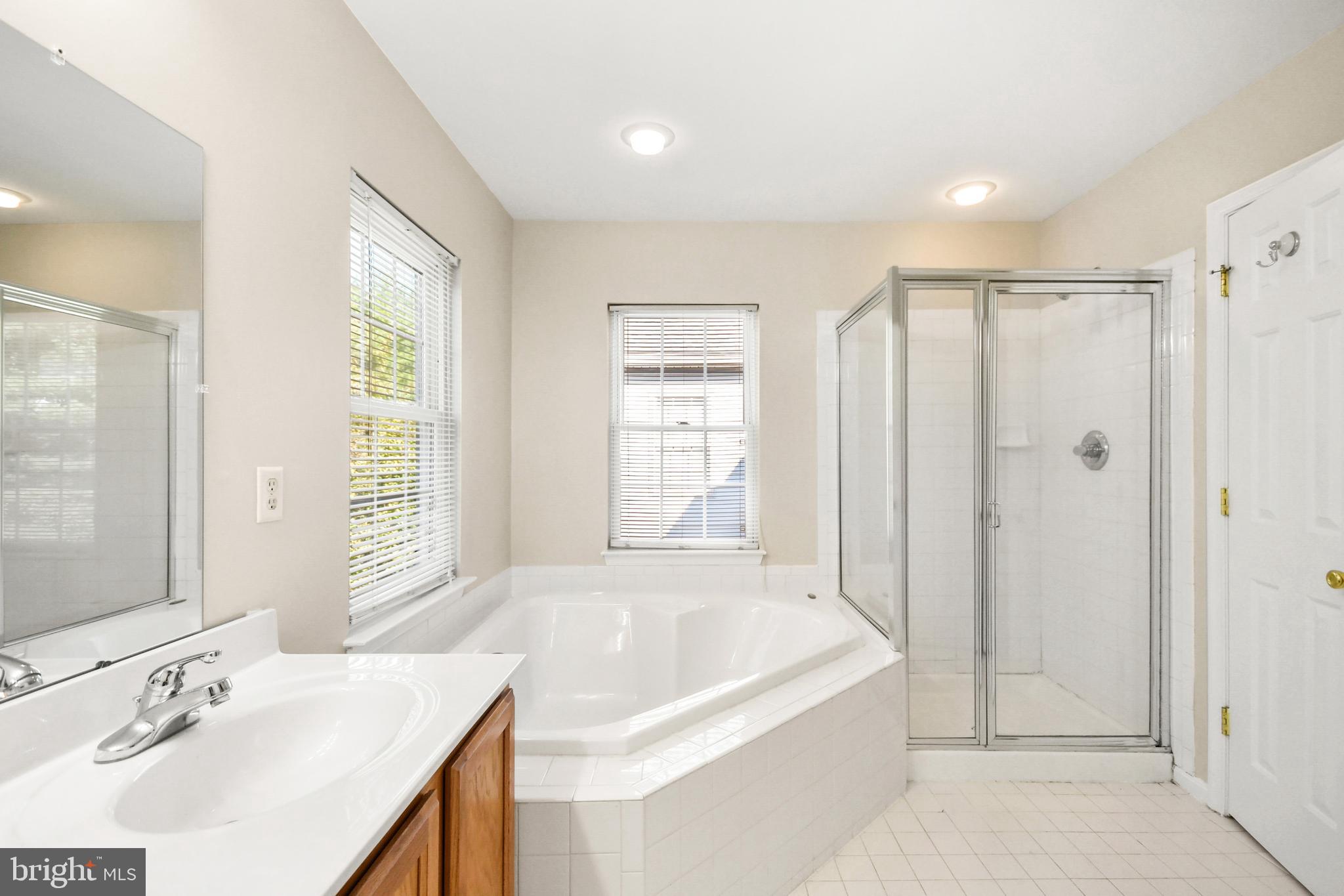 MAIN FARM - Residential