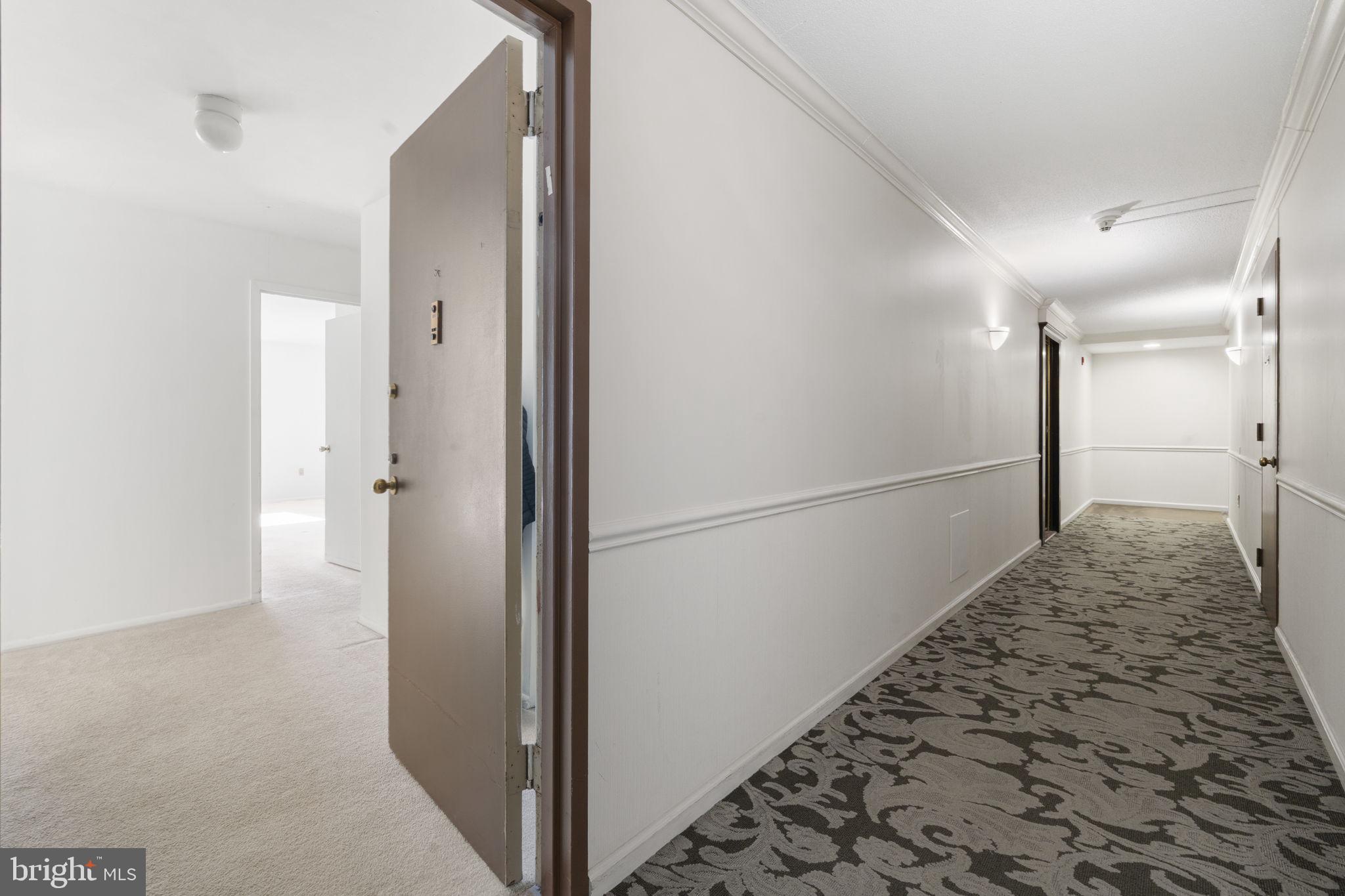 AVENUE OF THE ARTS - Residential