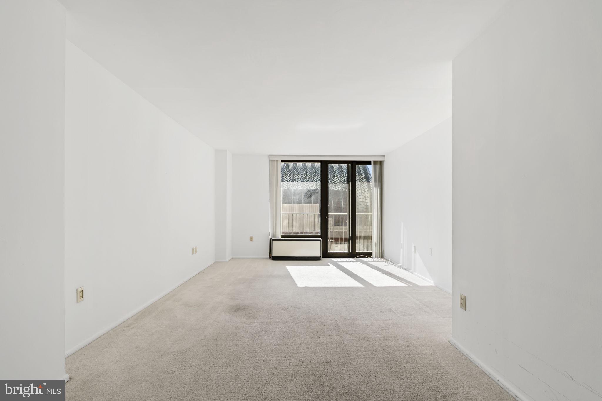 AVENUE OF THE ARTS - Residential