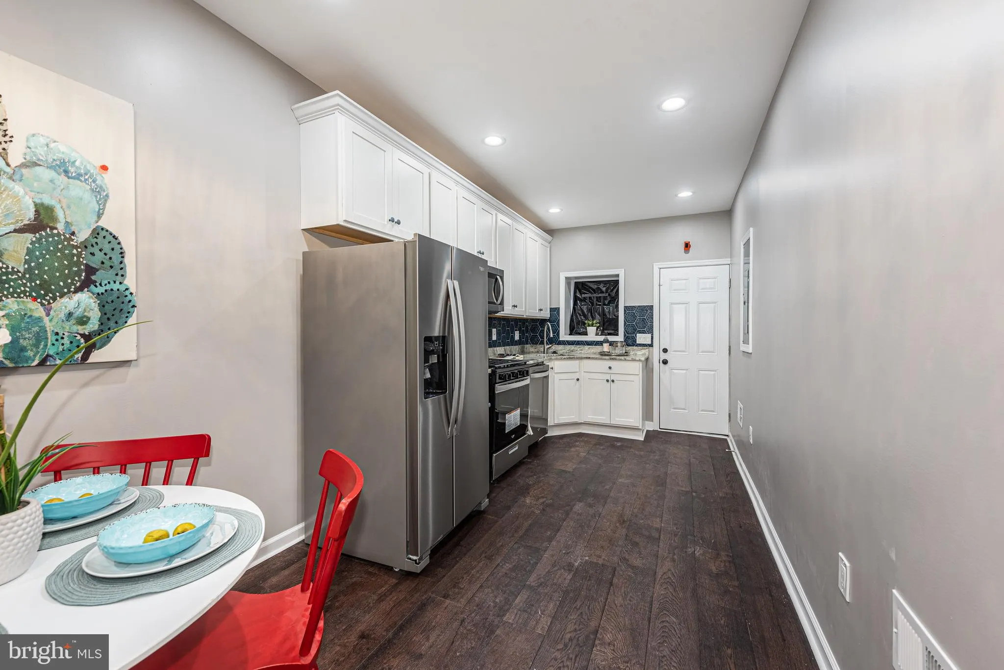 Baltimore, Maryland 21205, United States, 3 Bedrooms Bedrooms, ,3 BathroomsBathrooms,Residential,Pending,100605
