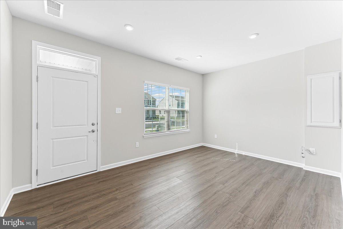 282 ANDARE BOULEVARD