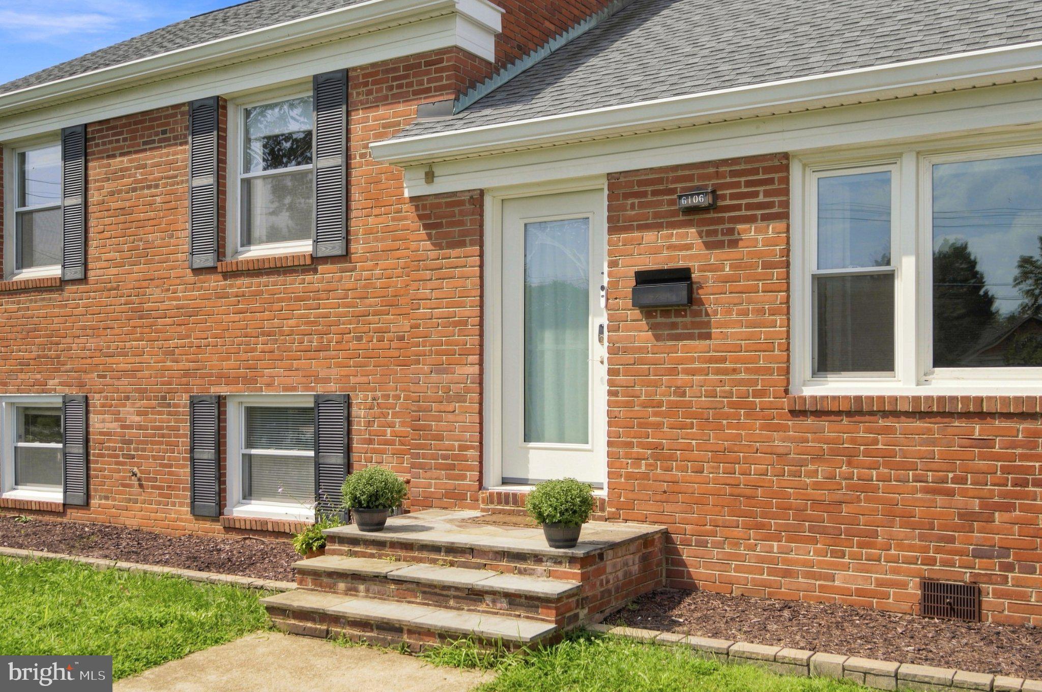 6106 CLEARBROOK DRIVE