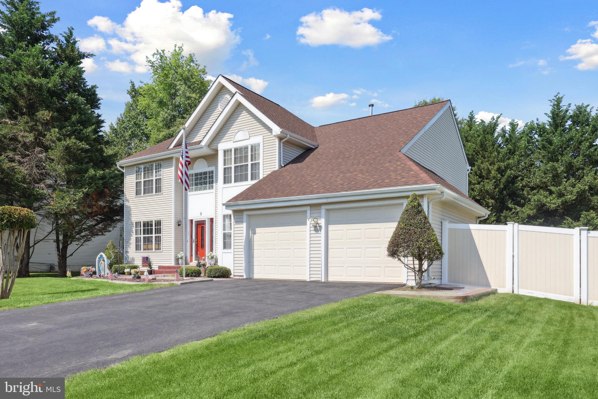 5 WENDOVER COURT