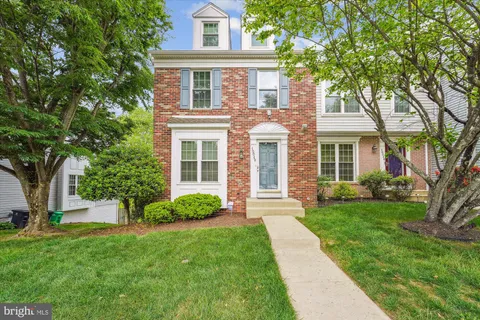 10048 Quiet Brook Lane, Clinton, MD MLS: MDPG2150598