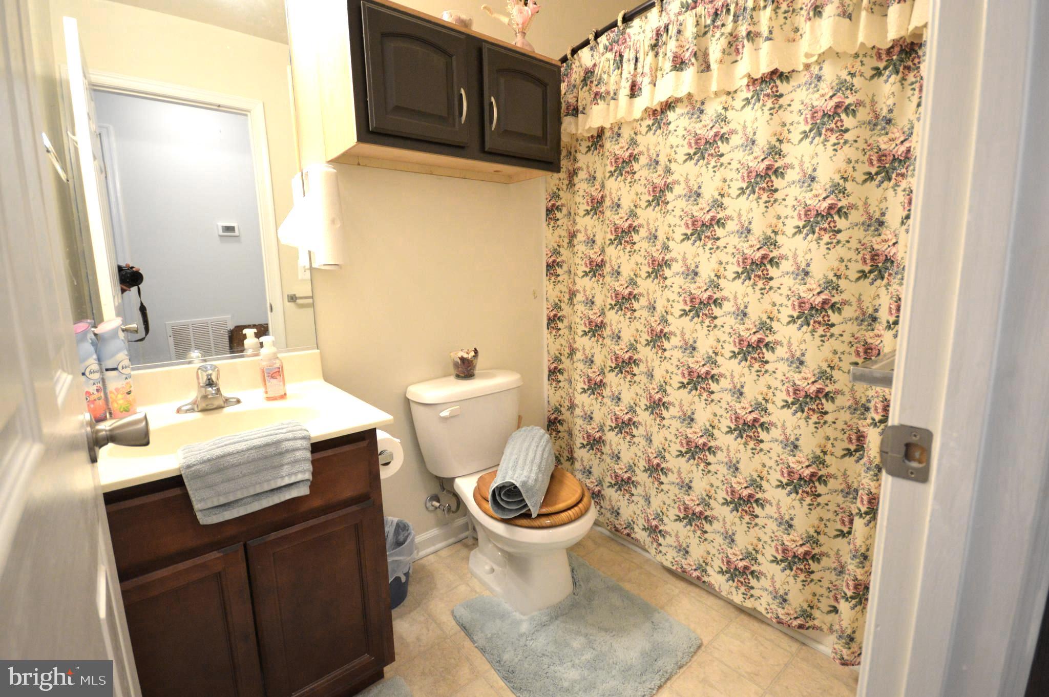 INWOOD MEADOWS - Residential