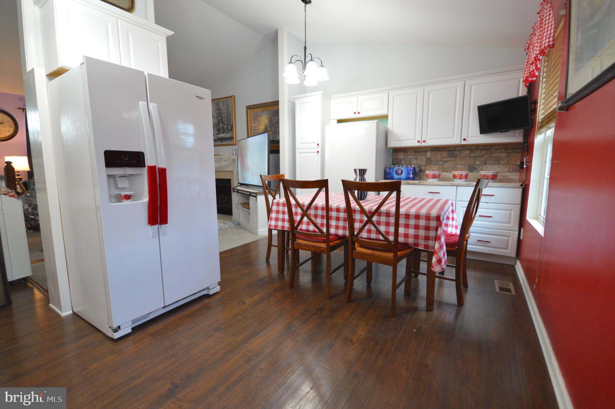 INWOOD MEADOWS - Residential