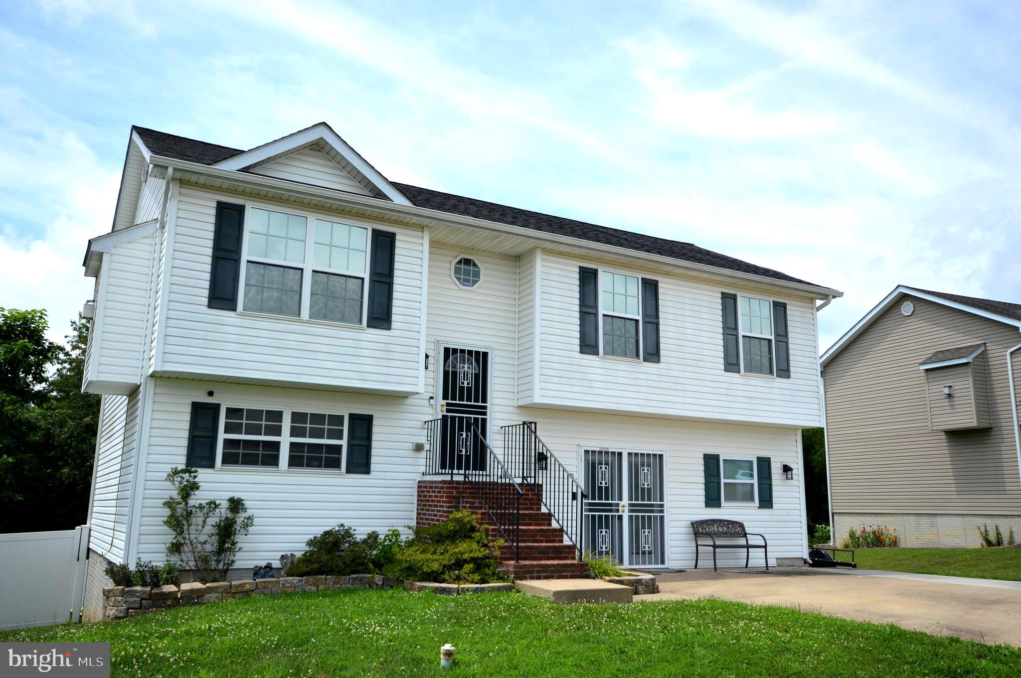 INWOOD MEADOWS - Residential